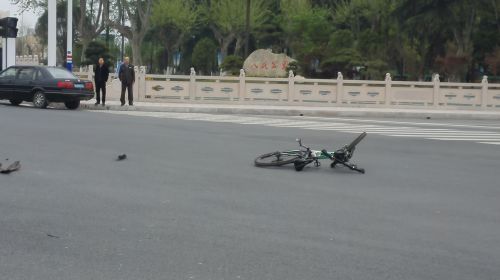 车祸图一