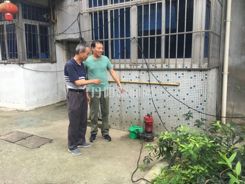 黑板报