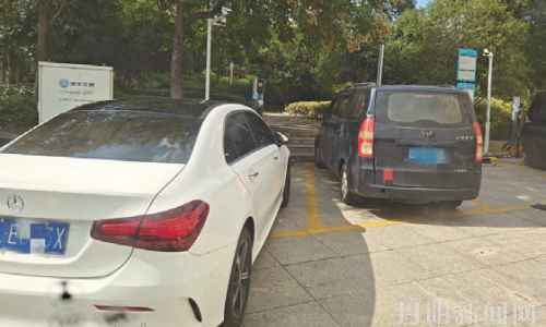 充电车位总被占用，如何破局？