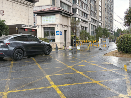 c19e00b5a0b658574a5aaca2fb5d97a8