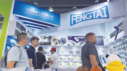 “硬核”亮相广交会 特色工具成亮点