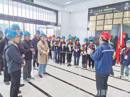 2b3869f6e4e02b4230a9dc5954b77e63