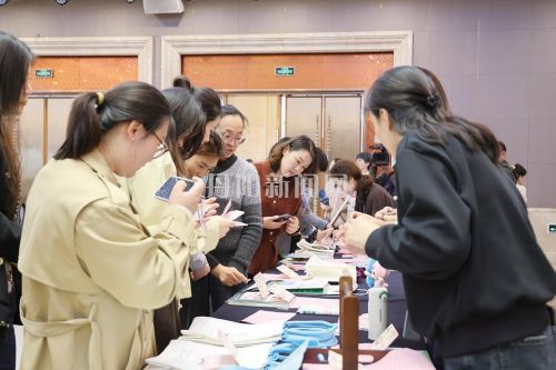 传递温暖关怀 医院文创走红