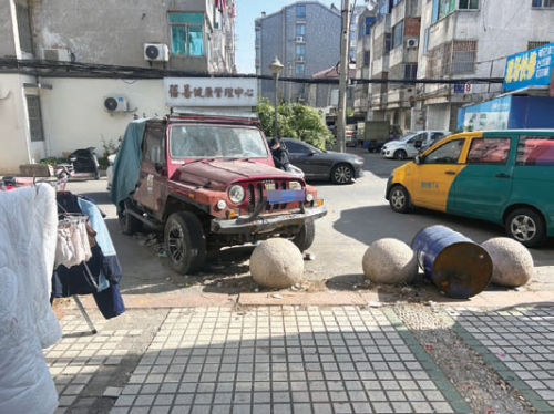 45f1d187de4b0b5f79ec3bd77e95b945