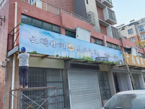 2f6c5af2d88743d8af58774d102b27b9