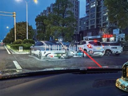 4c39f916490ee5c627f0f7d75eec28d3