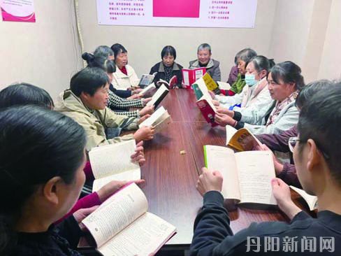 01ef2c0bce19e86b53fc425ee8adbaba