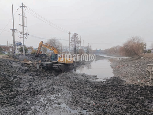 抢抓农闲黄金期 冬修水利惠民生