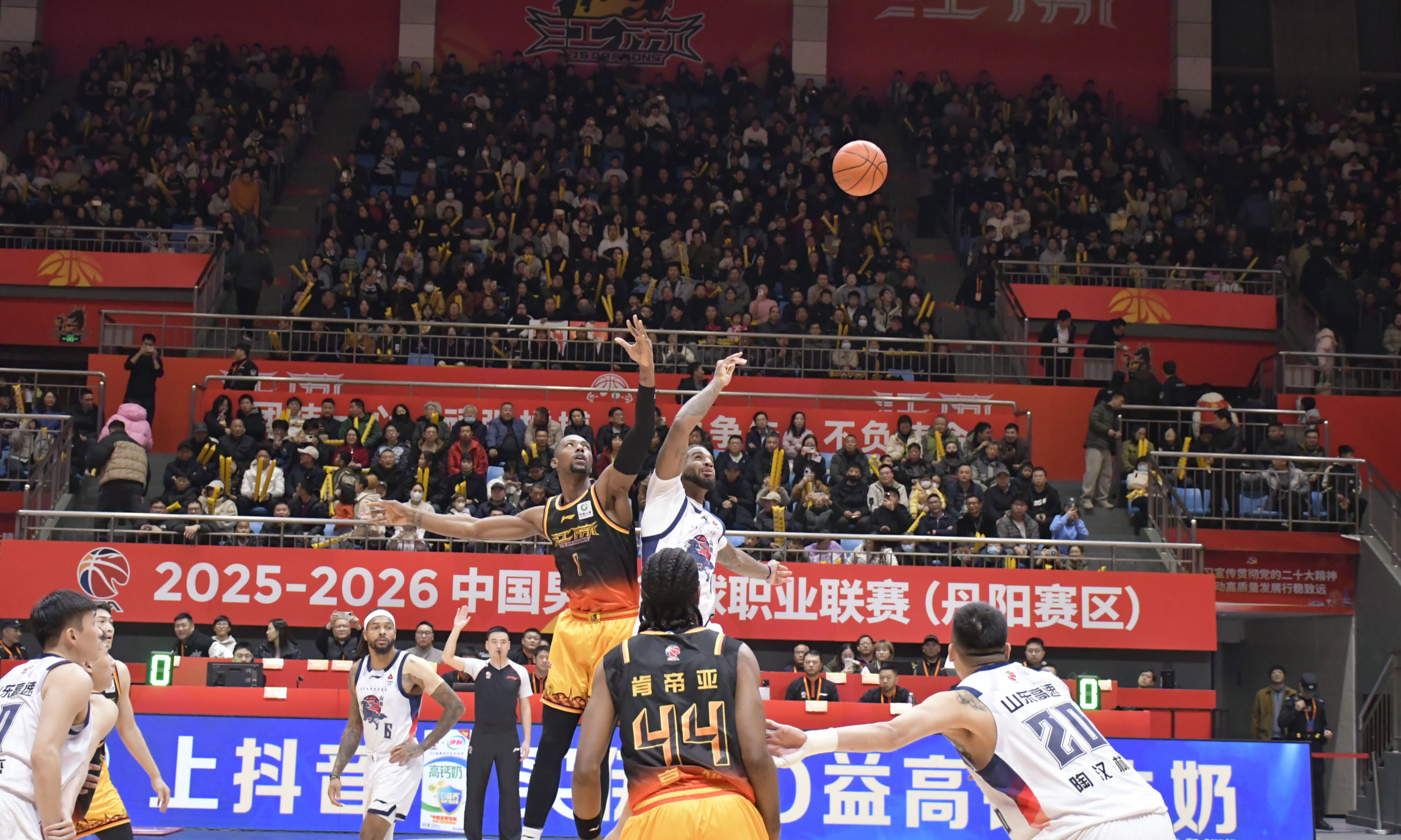 江苏肯帝亚加时逆转完美谢幕