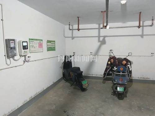 7cbdeab19a01902ca840a85261bd0208