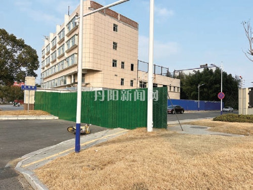 c09555f73ccf17be24af5099f9361f34