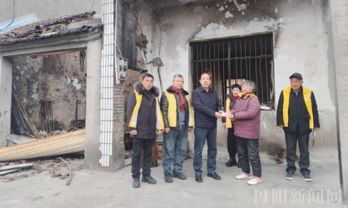 冬日送温情 纾困暖人心