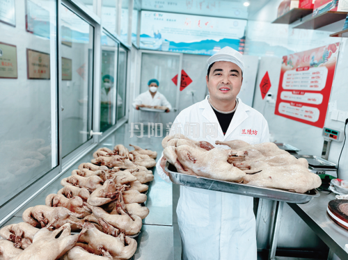 年关将至非遗香  丹阳兰陵盐水鸭俏销大江南北