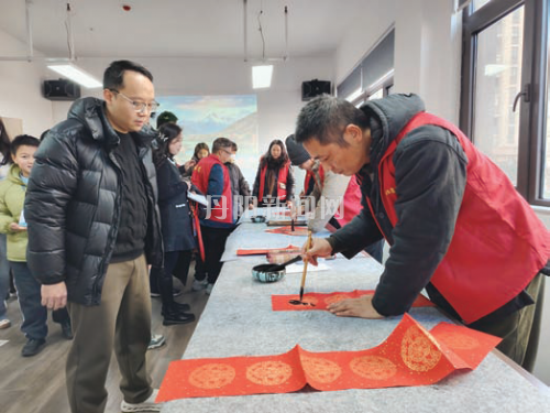 827dc9d19d33598fe012520db9ff13c7