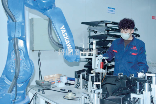 c1c49288bc4e4dd69a0f65ed64ce44cf