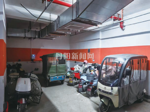 c061384bb70c1d070d73a97d2b19904e