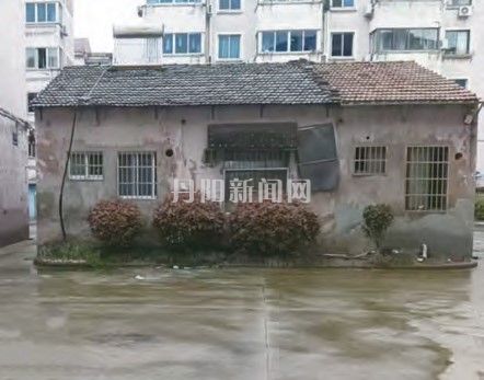 052dffe16349847872ee50875092d715