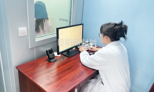 开展职业病防治  守护劳动者健康