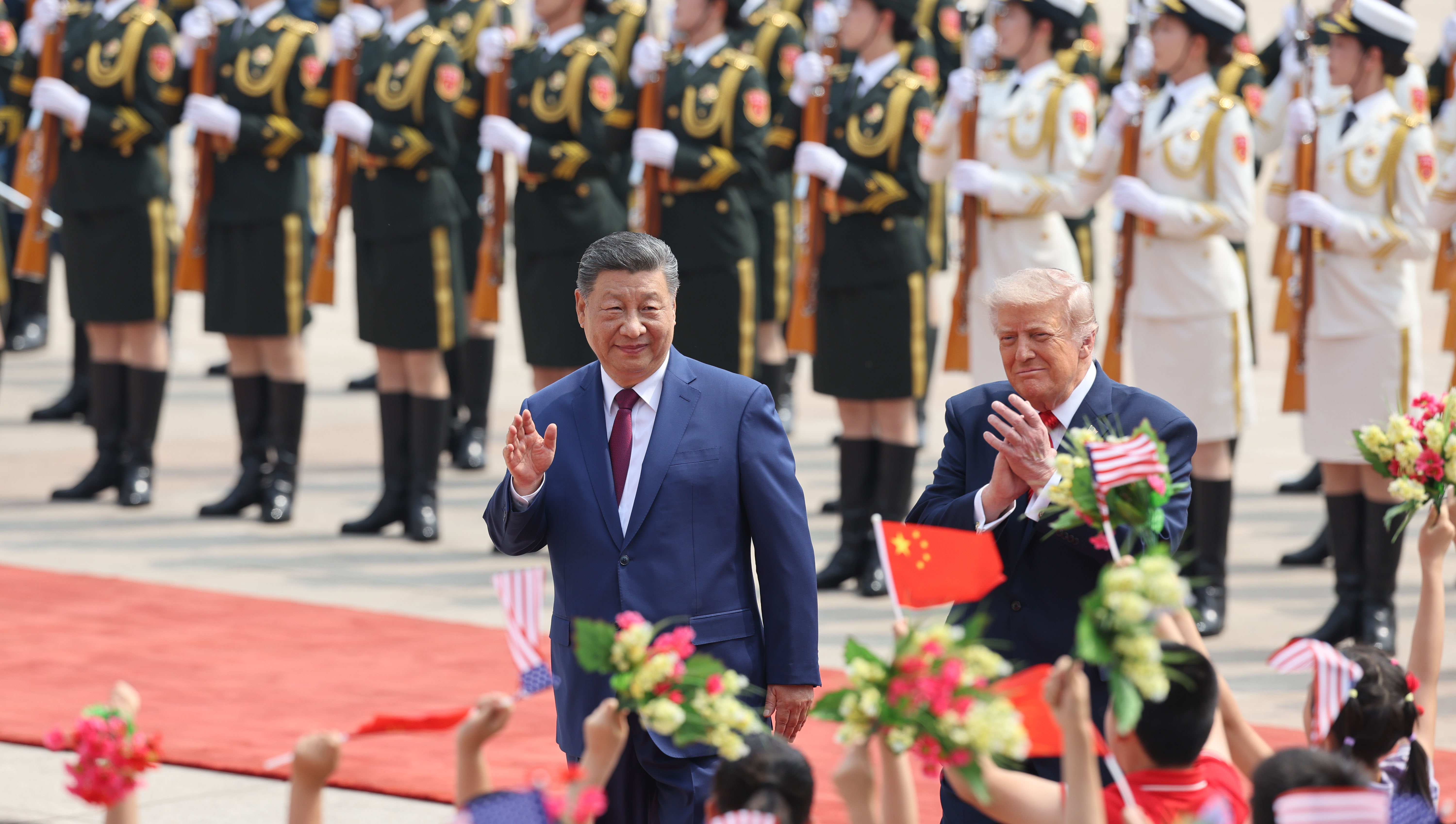 微镜头·中美元首在北京举行会谈｜“让2026年成为中美关系继往开来的历史性、标志性年份”