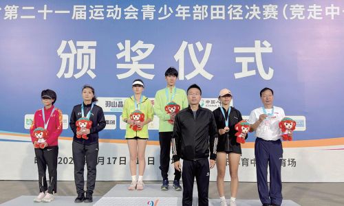 丹阳健儿勇夺四项冠军