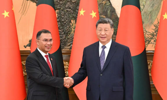 习近平会见孟加拉国总理塔里克