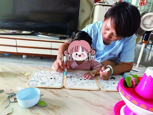 短时上门育婴兴起 一键解锁临时带娃需求