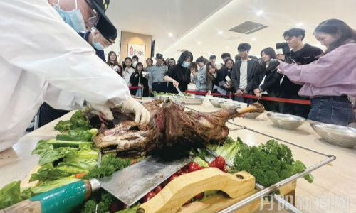 南师大中北学院举办2026年师生厨艺大赛